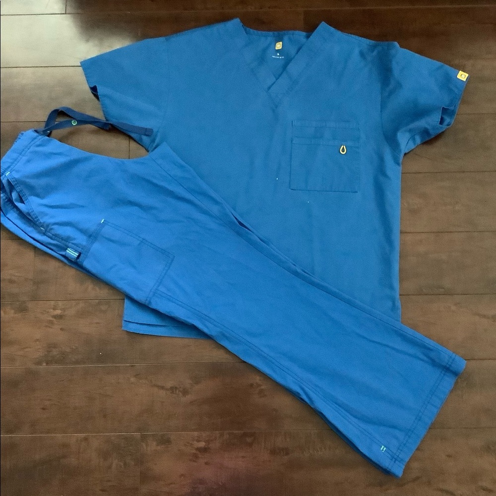 SOLD!!! Wonderwink Medical Scrubs
